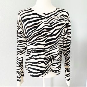 NWT CircleX Zebra Stripe Lightweight Sweatshirt M